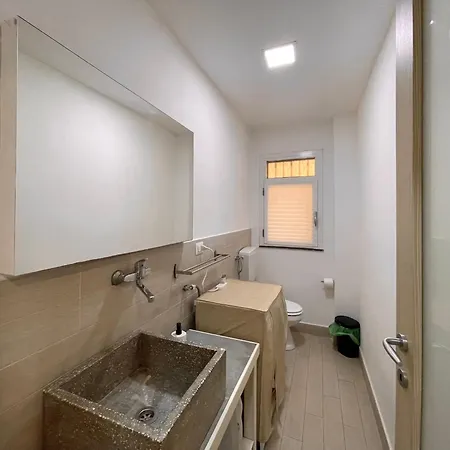 One Vicolo Lavico Apartment *